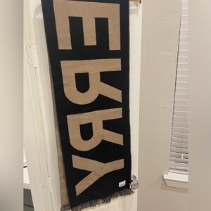 Burberry logo wool scarf